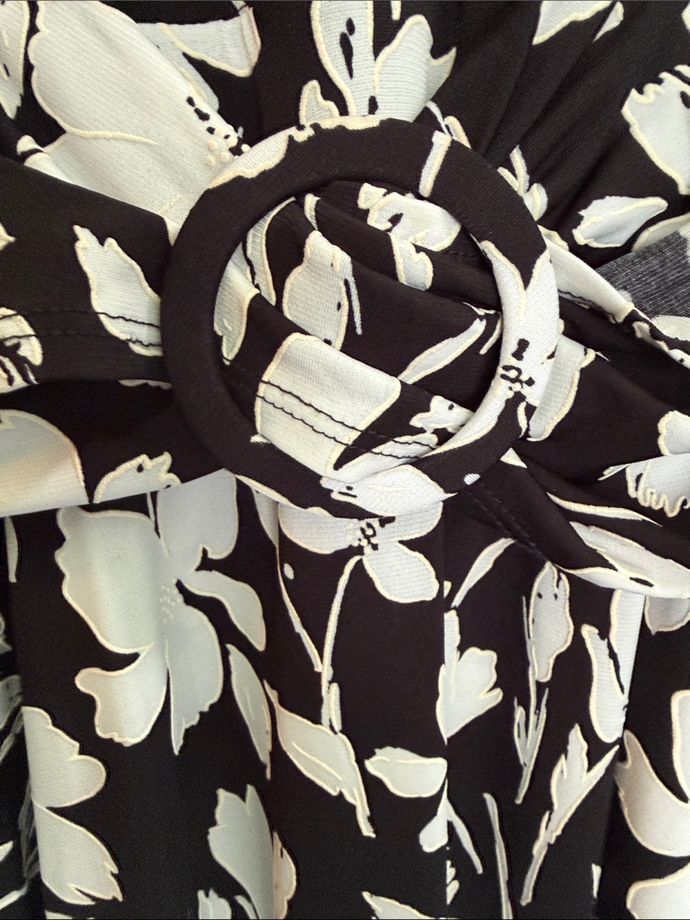 Black & Light Gray Floral V-Neck Maxi Dress - Picture 3 of 3